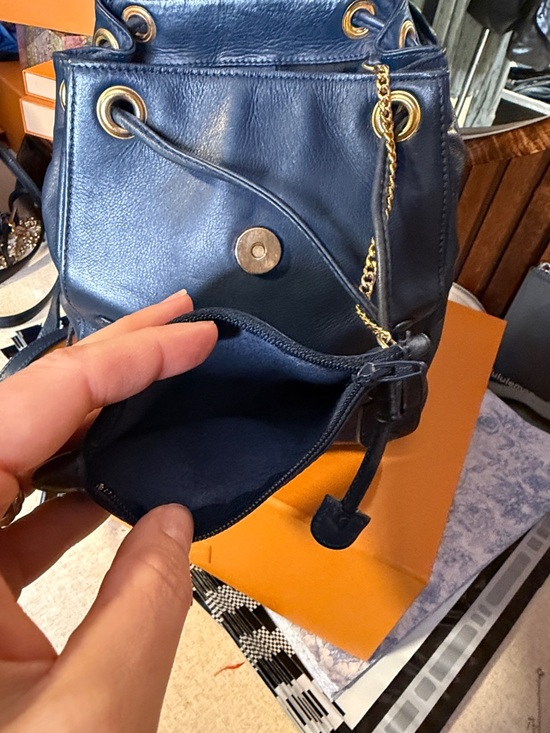 fake louis vuitton backpack uk M46553 Men's Discovery Calfskin(3 Colors) model_allpa mini 20l travel pack HOW MUCH PROFIT DO Size:6'6